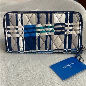 Vera Bradley Blue Plaid Quilted Wallet. NWT